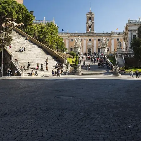 Rome Downtown Suite Bed And Breakfast Aracoeli 3* Rome