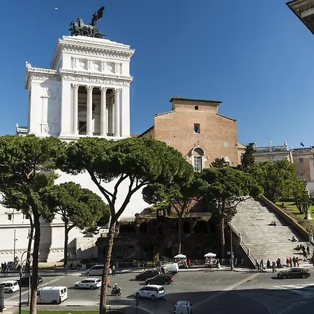 Rome Downtown Suite Bed And Breakfast Aracoeli Bed & Breakfast Rome