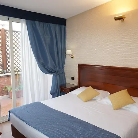 Hotel Montecarlo 3*