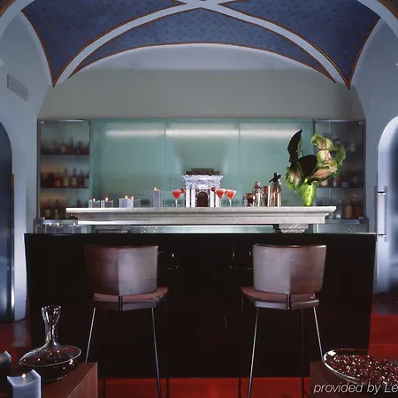 Maison Piazza Di Spagna Esperienze 4* Roma