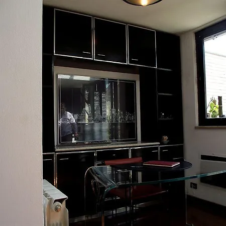 Elide 3* רומא