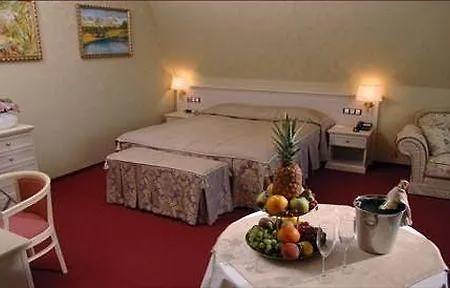 Aurelius Art Gallery Hotel 3*