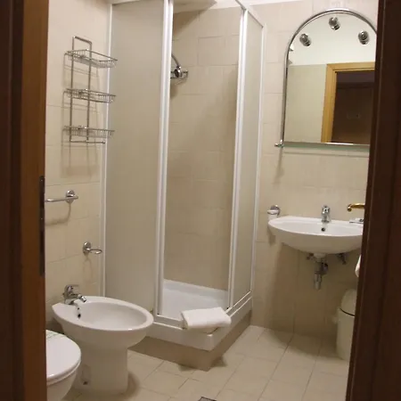 Nazional Guest house 2*