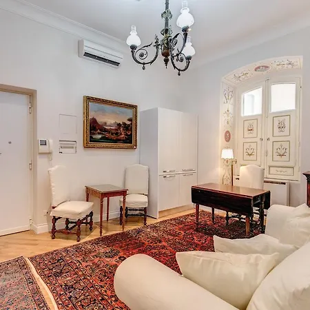 Casa Claudia Giulio Cesare Penzion Řím