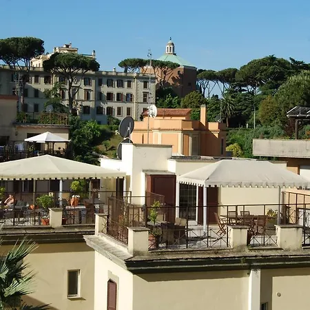 Vatican 3* Rome
