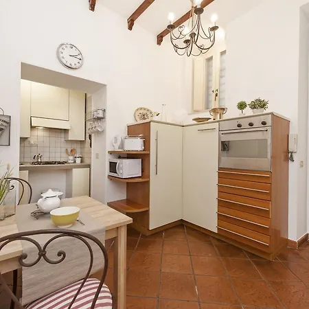 Casa Fiori * Rome