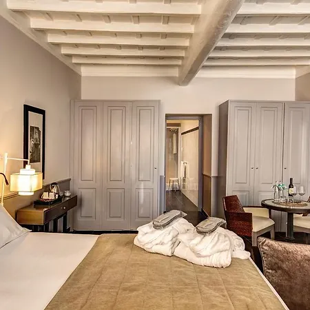 Apartment Giulia Rome
