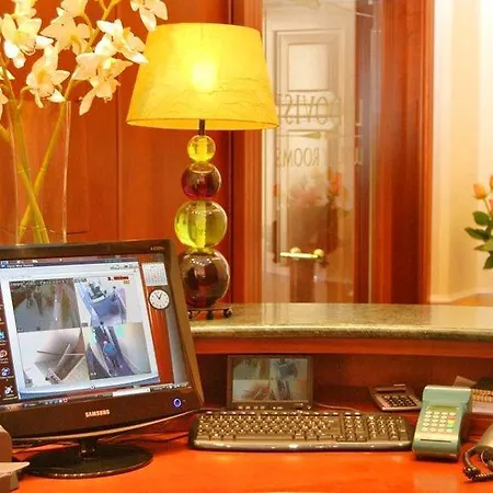 Guest house Luxury Ludovisi 3*