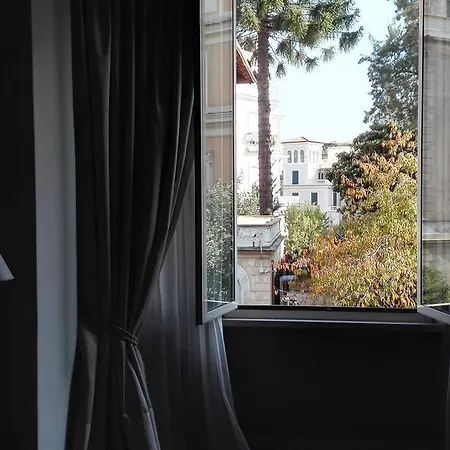 Torlonia 4*