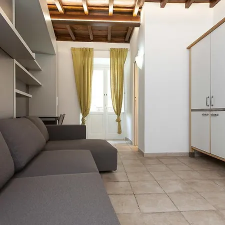 Apartment Arenula Rome