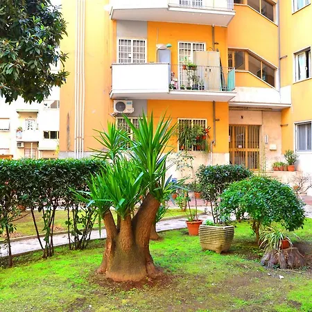 Le Chiavi Di Casa Apartment *