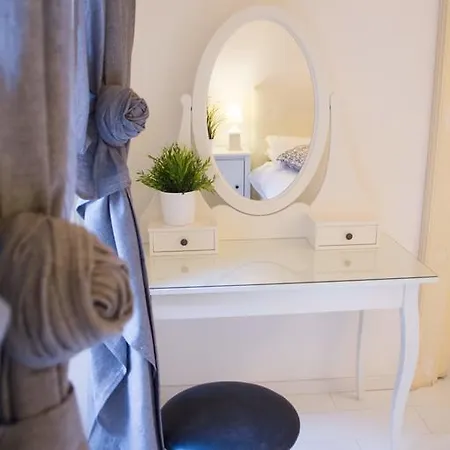 White Borgo Apartment Rome