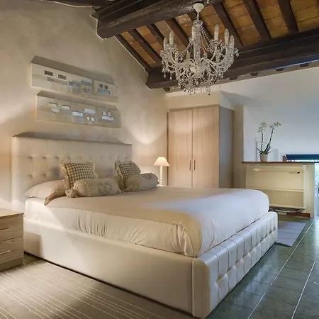 Tritone House Affittacamere Roma