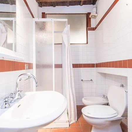 Apartment Romefinestay Apartment Luce Rome