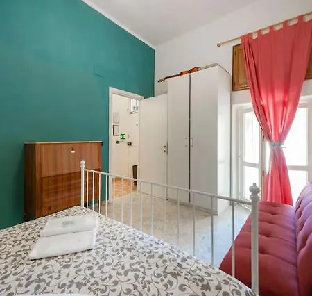 Sarah's Apartment Rome
