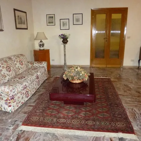 Holiday home Gianicolo Residenza Carini *