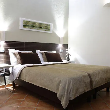 Basilio 55 3* Rome