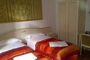Trani B&t 3* Rome