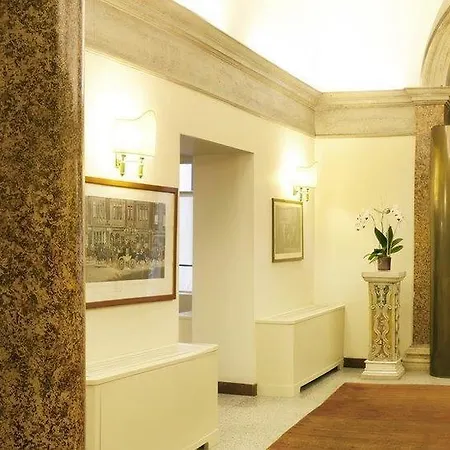 Santa Chiara Hotel