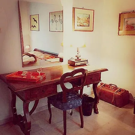 Serafini Bed & Breakfast Rome