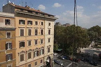 Carlo Alberto House 3* Roma