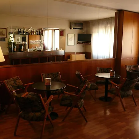 Radio Hotel Rome