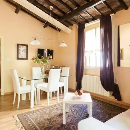 Cortile House *