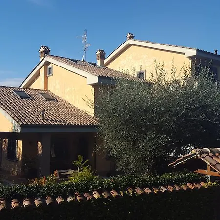 Aurelia Garden Gold Bed and Breakfast Ρώμη