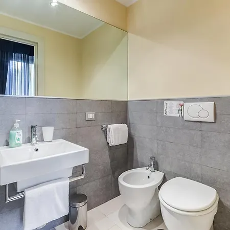 Rovati 3* Rome