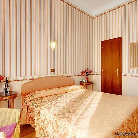 Aquarium Hotel Řím