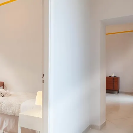 Stella's Vatican House Apartment *