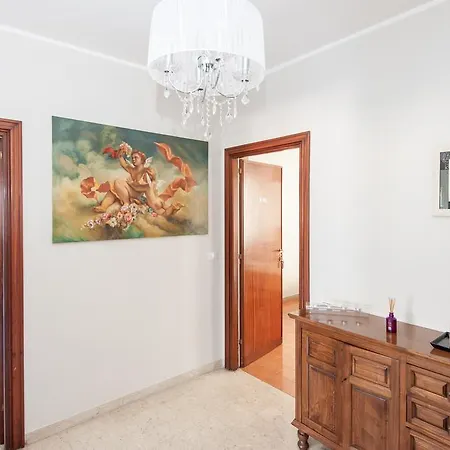 La Lanterna Di San Pietro Apartment