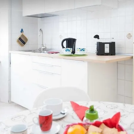 Apartment Re Di House