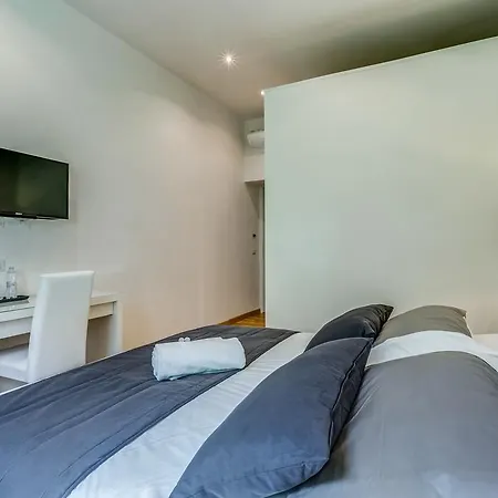 Prati Luxury Guest house