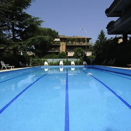 Parco Salario Aparthotel Rome