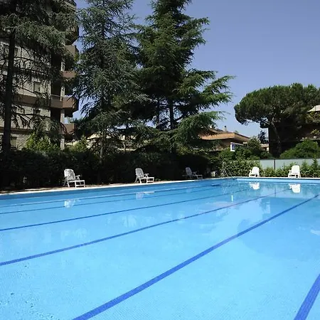Parco Salario Aparthotel Rome