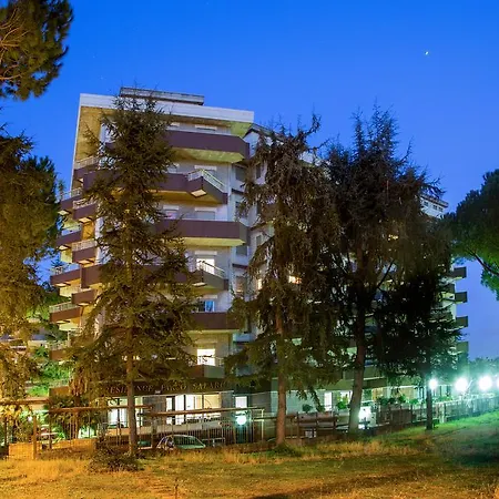 Parco Salario Aparthotel Rome