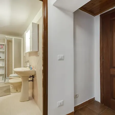 Lulu House Bed & Breakfast Rome