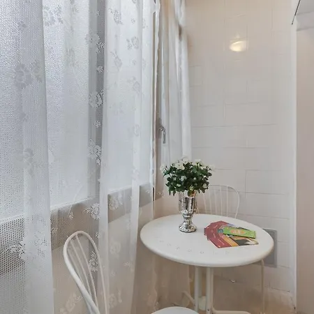 Bed & Breakfast Lulu House *