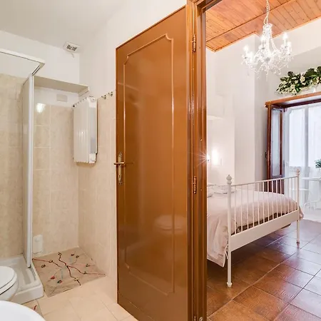 Bed & Breakfast Lulu House *