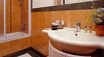Romoli Hotel 3*
