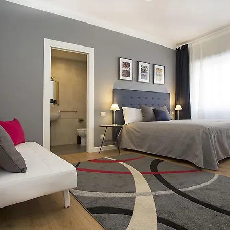 Vatican May's House Bed & Breakfast 2*
