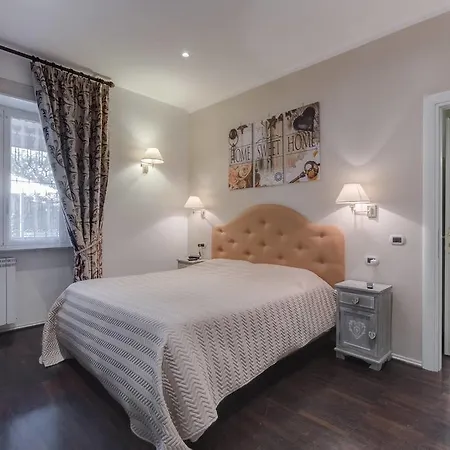 Antico Platano Bed & Breakfast 2*