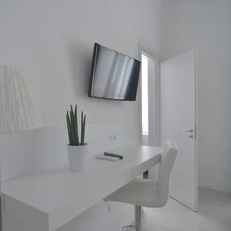Lata Luxury