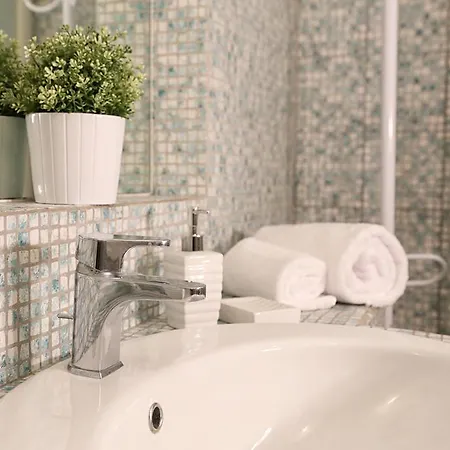 Coliseum Apartment Rome