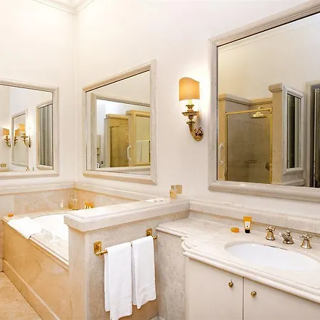 Bed & Breakfast Residenza Ruspoli Bonaparte