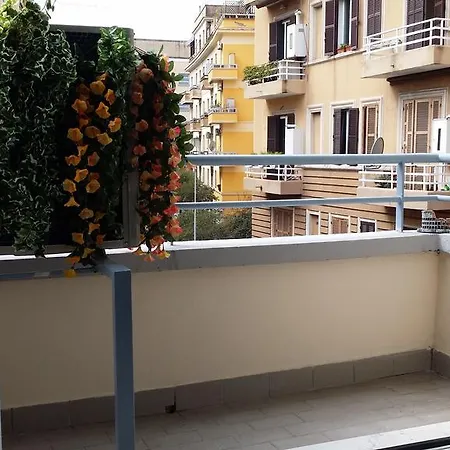 Casa Mike Al Vaticano