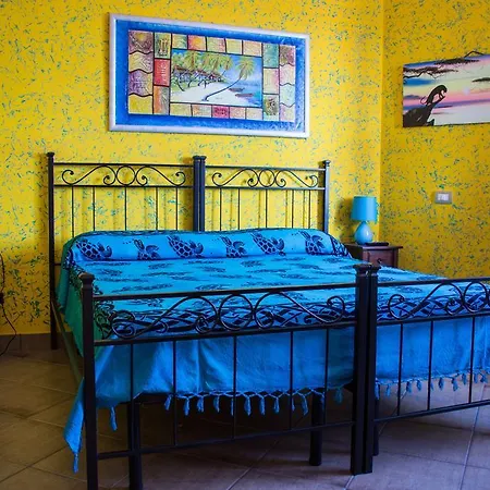 Miriam Un Arcobaleno Bed & Breakfast Rome