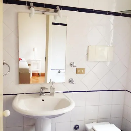 Lovelyapart - Leopardi Apartment