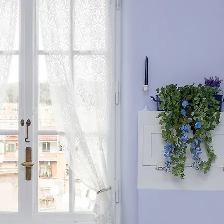 Apartment In Sistina View *